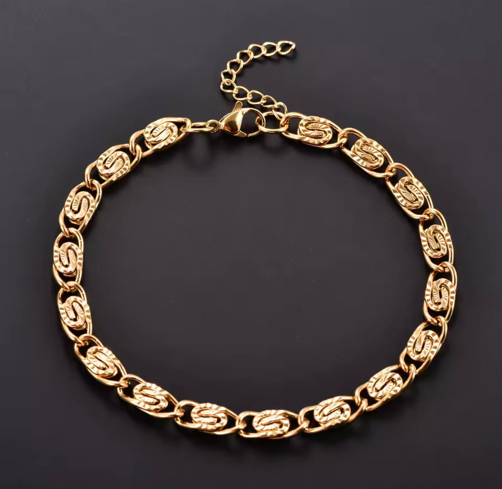 Minimal Paperclip Chain Bracelet – Gold & Silver Stainless Steel