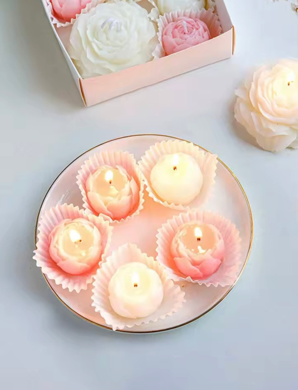 Handcrafted Rose Scented Candle Set (4pcs)