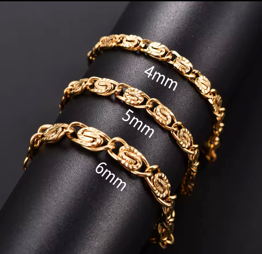 Minimal Paperclip Chain Bracelet – Gold & Silver Stainless Steel