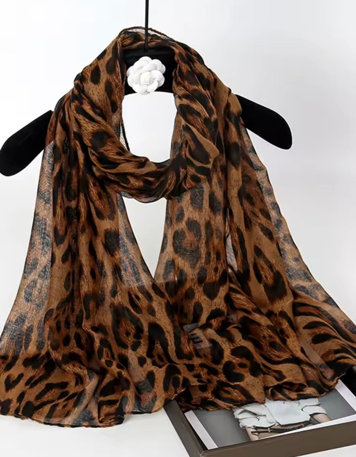 Leopard Print Chiffon Hijab – Lightweight Everyday Wear